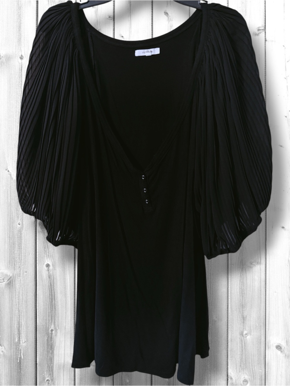 🌼MAURICES V NECK BALLOON PLEATED SLEEVES RAYON TOP